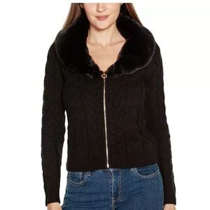 Belldini Women’s Faux Fur Collar Sweater - Size M 🖤